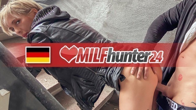 MILF Hunter Nails Skinny MILF Vicky Hundt in an Abandoned Place! Milfhunter24